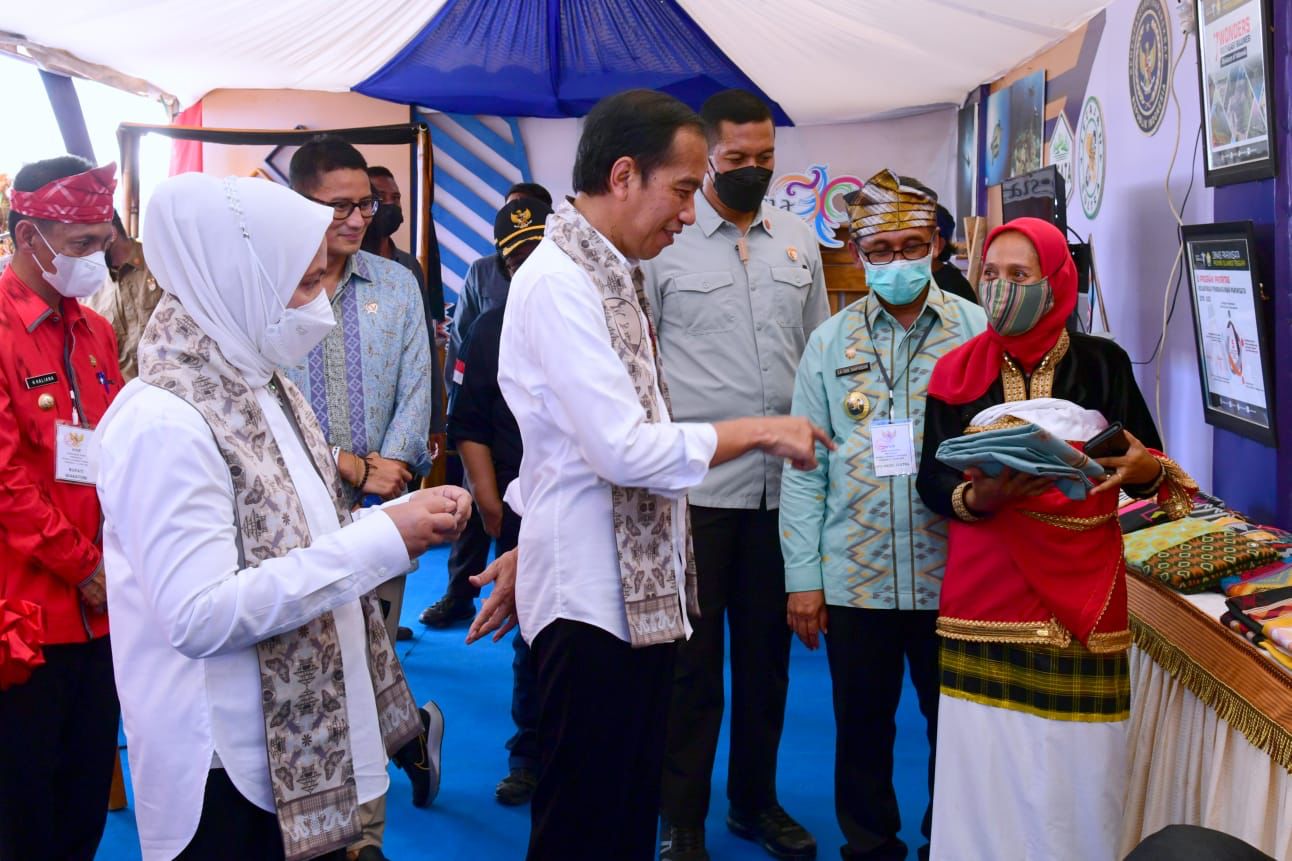 Siaran Pers Menparekraf Apresiasi Gtra Summit Di Wakatobi